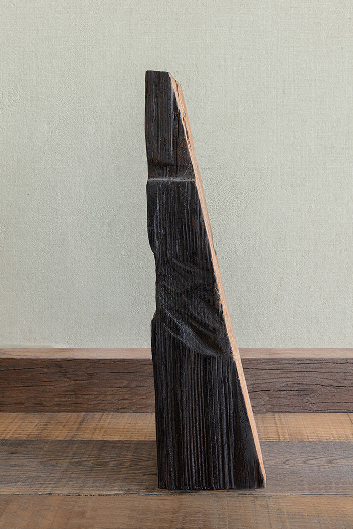 Wallpaper model A71002