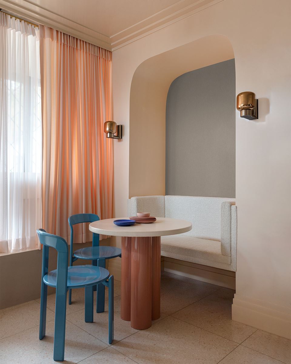 Wallpaper model AT1013