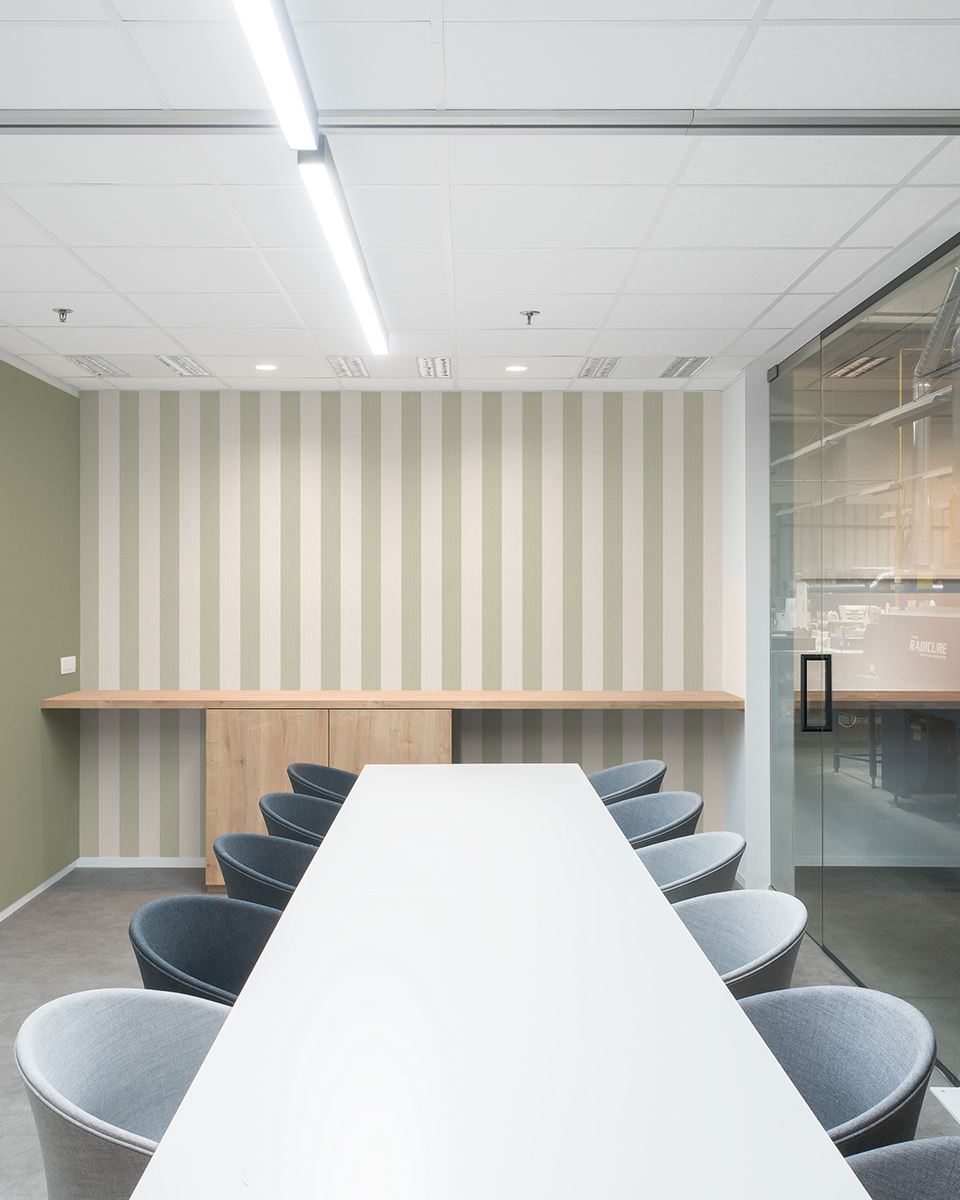 Wallpaper model AT1031